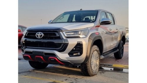 تويوتا هيلوكس Toyota Hilux SR5 4.0L Petrol 2024