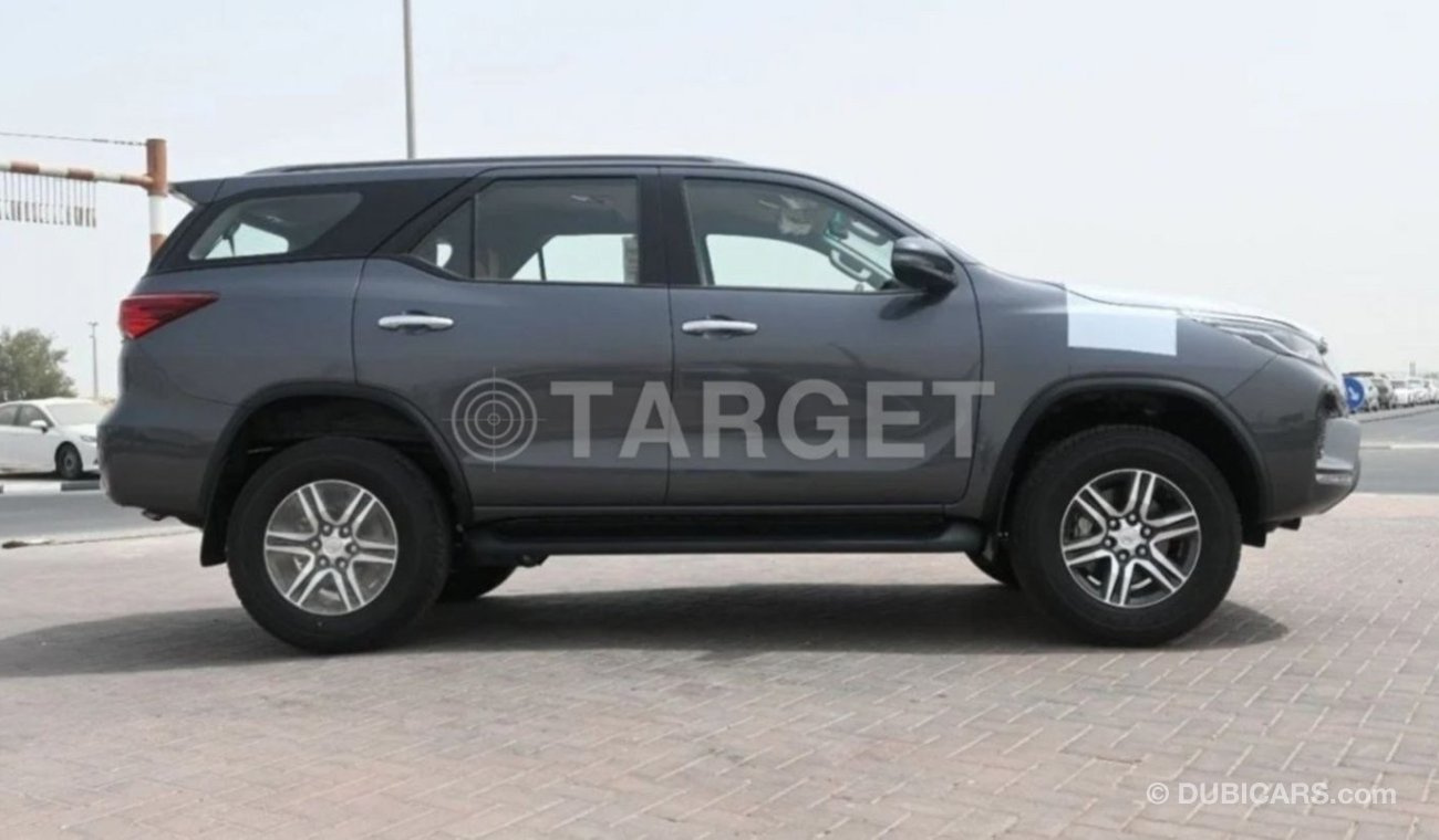 Toyota Fortuner Toyota Fortuner 2.4L Diesel AT 4X4 2024