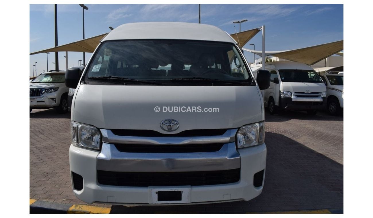 Toyota Hiace Commuter GLX High Roof Toyota Hiace Highroof Bus GLX 15 seater, model:2015. Excellent condition