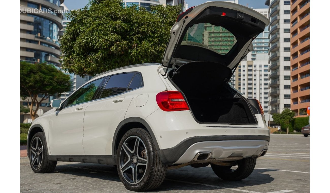 مرسيدس بنز GLA 250 Std 2016 Mercedes-Benz GLA250 4MATIC