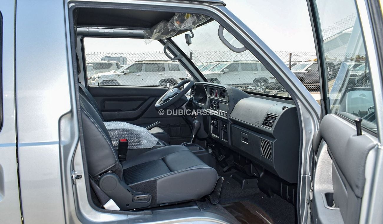 سي إم سي D 260 CMC D260- Window Van -8 seater/ 2.4L 2WD