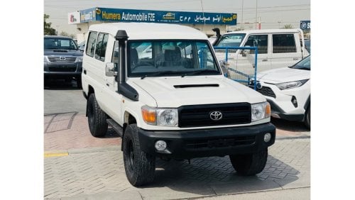 تويوتا لاند كروزر هارد توب Toyota Land Cruiser hard top Diesel engine 4.5 model 2015 full seats car very clean and good conditi