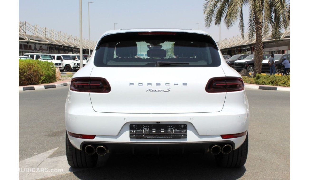 بورش ماكان أس PORSCHE MACAN S 2017 GCC FULL OPTION SINGLE OWNER IN MINT CONDITION