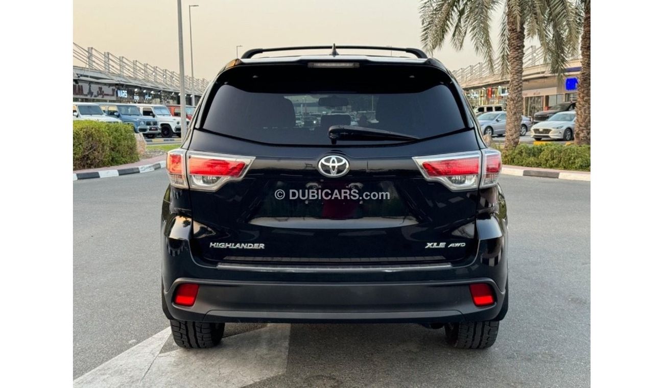 تويوتا هايلاندر 2018 XLE PREMIUM SUNROOF 4x4 FULL OPTION CANADA SPEC