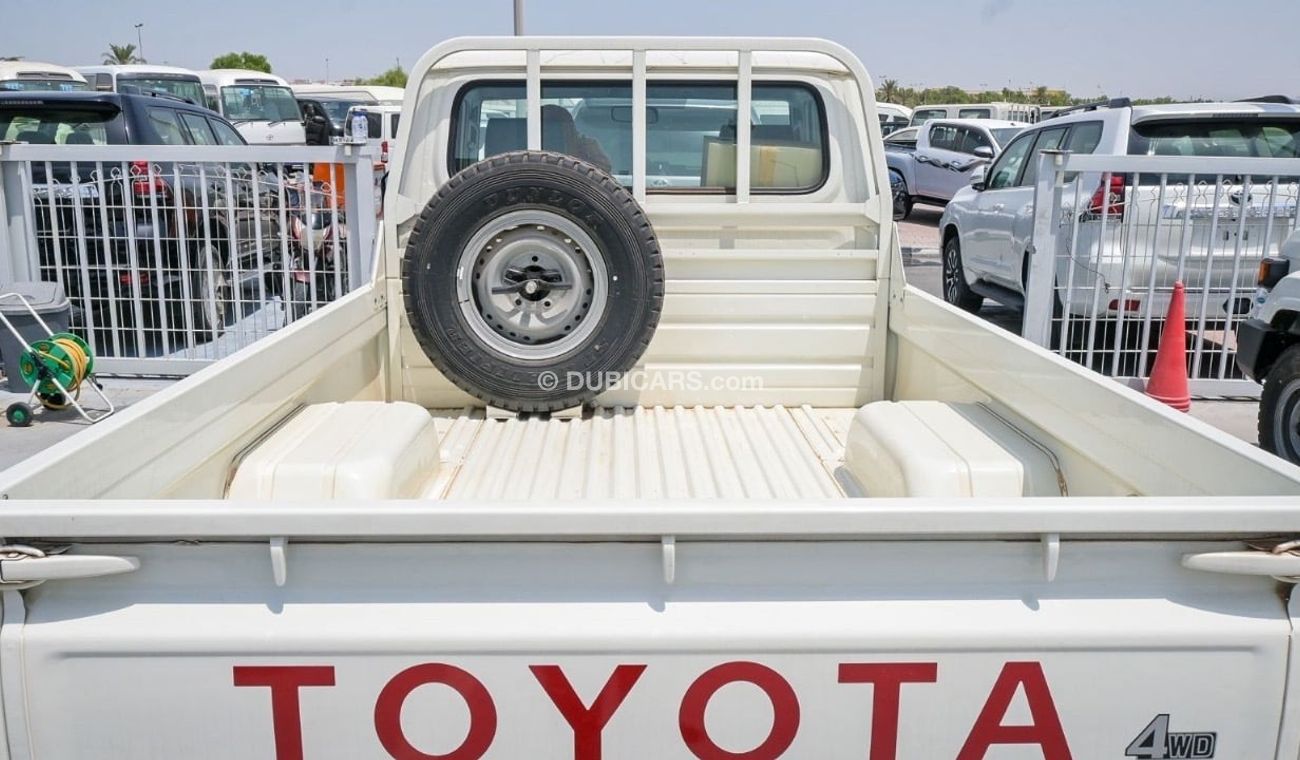 Toyota Land Cruiser Pick Up 4.2 Diesel single cabin