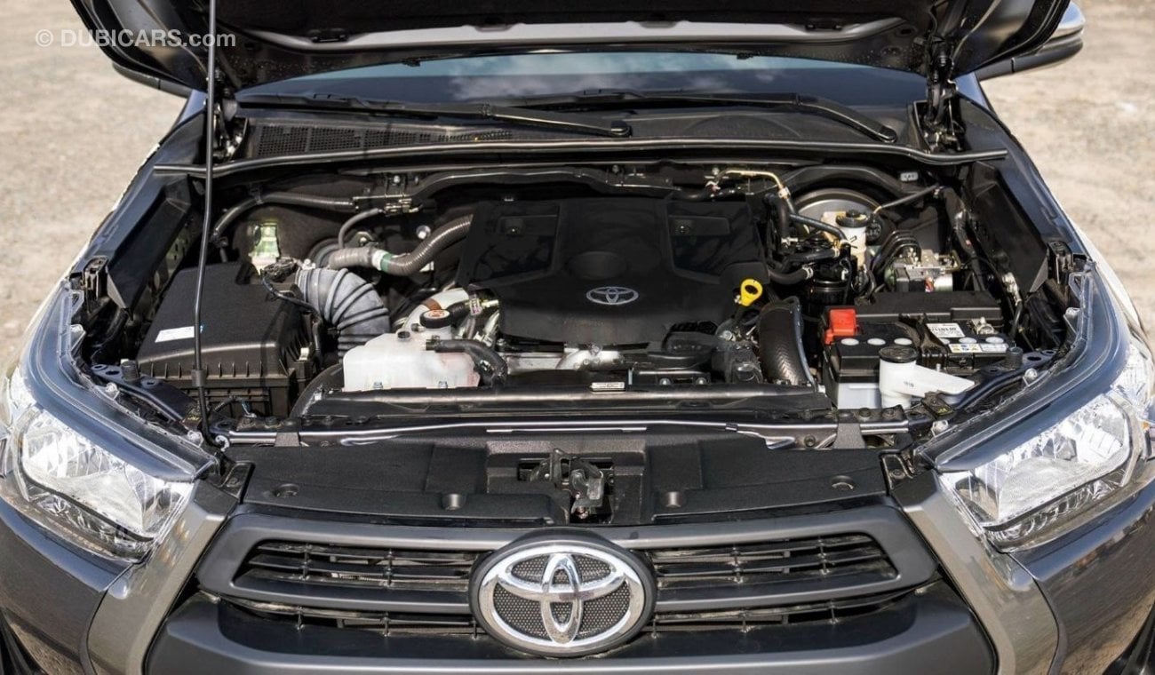 تويوتا هيلوكس Toyota Hilux 2.4L Diesel AT 4x4 Full Option 2024