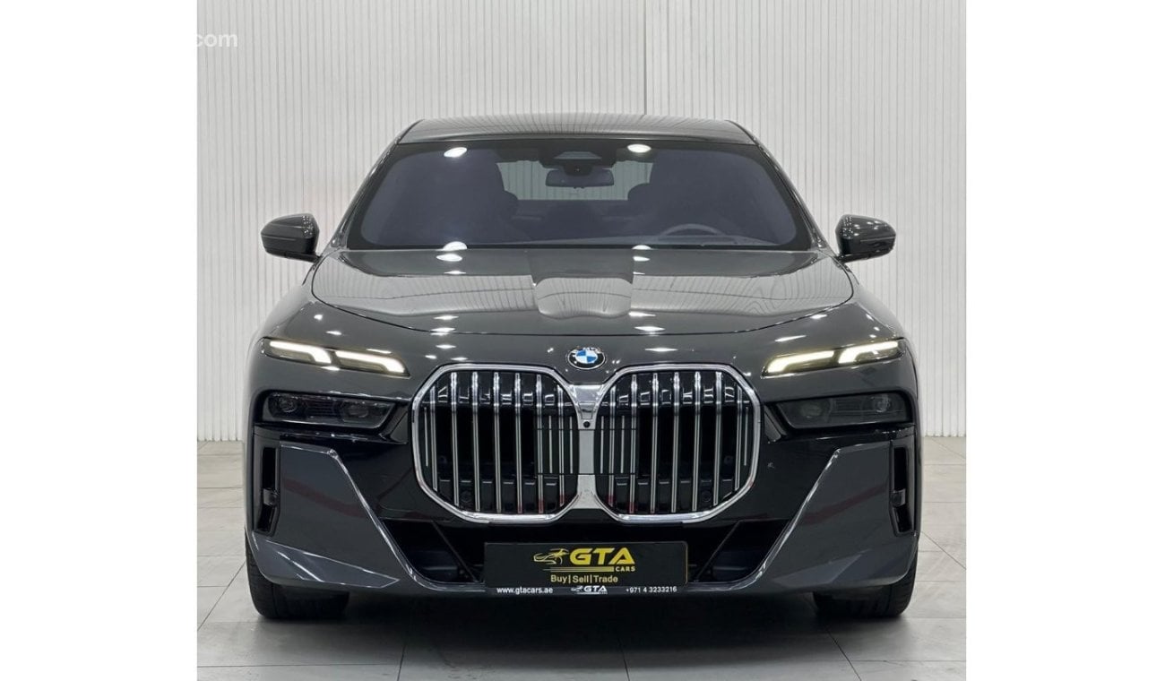 بي أم دبليو 735 2023 BMW 735i M-Kit , Aug 2027 Agency Warranty + Service Contract ,Full Agency Service HIstory, GCC