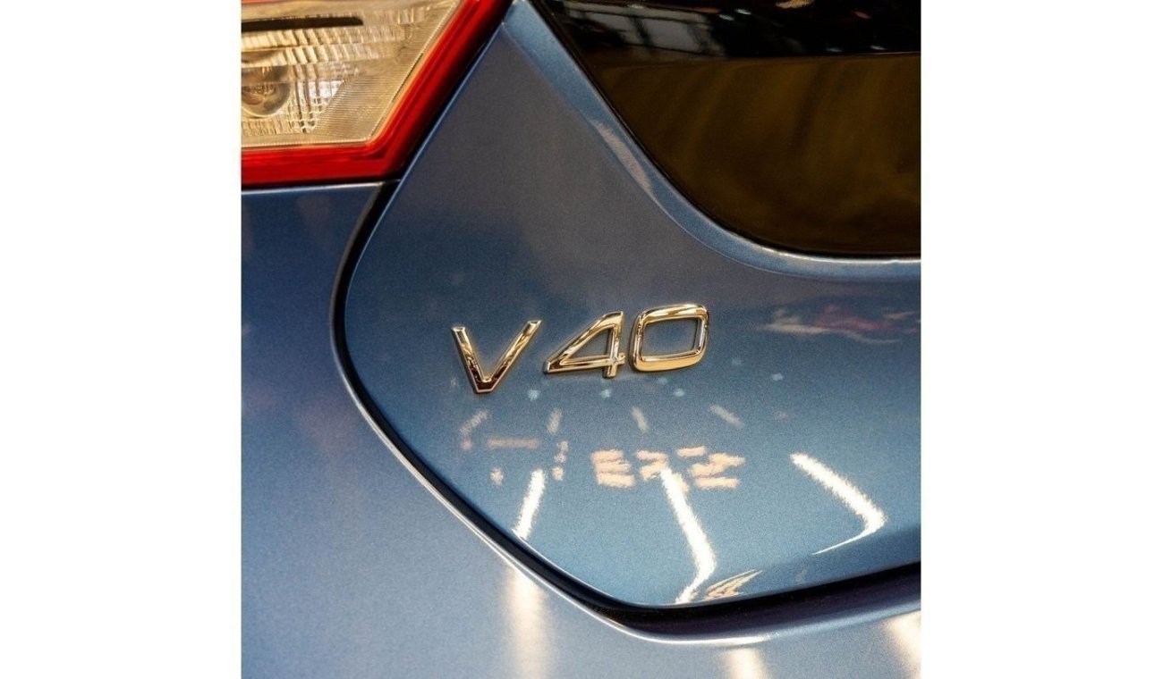 Volvo V40 R Design AED 1,106pm • 0% Downpayment • T5 R-Design • 2 Years Warranty