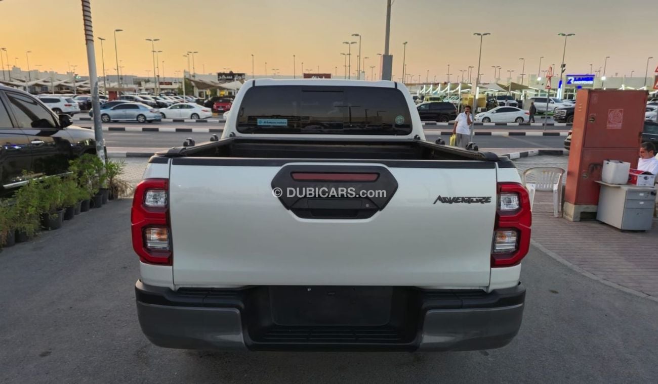 تويوتا هيلوكس DC TRD 4.0L 4WD Toyota Hilux Adventure 2021 6 cylinder engine 4.0 full option clean car without acci