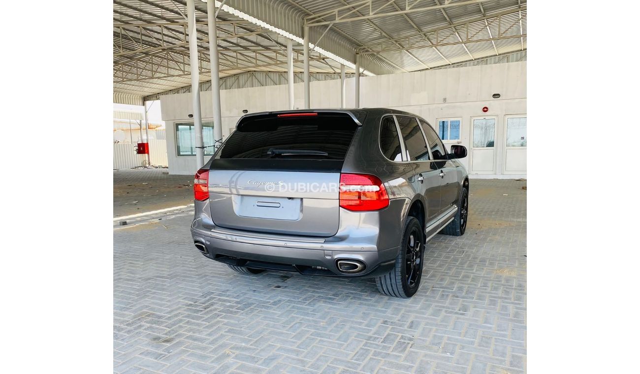 Porsche Cayenne Good condition car GCC