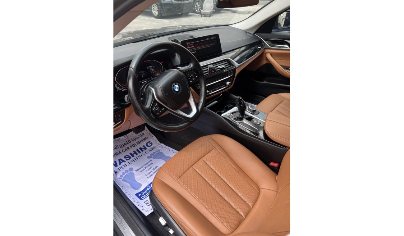 BMW 520i petrol local registration