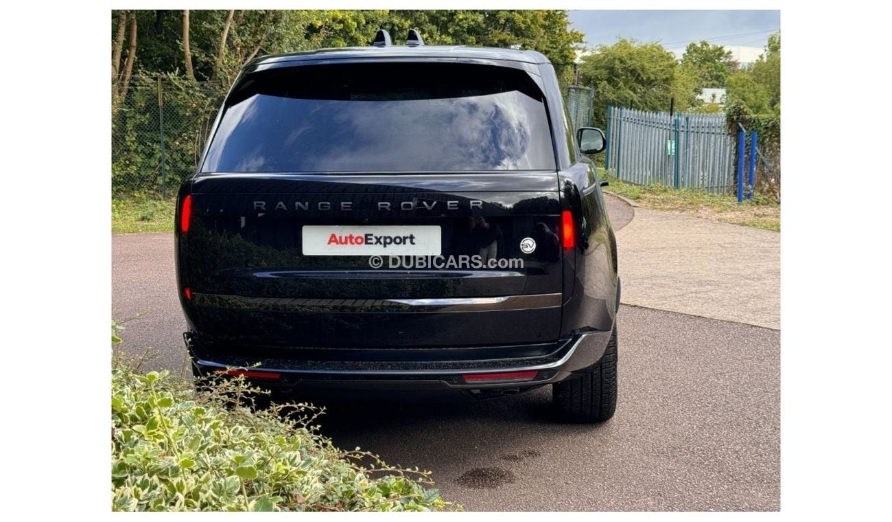 Land Rover Range Rover 4.4L V8 Twin Turbocharged AWD