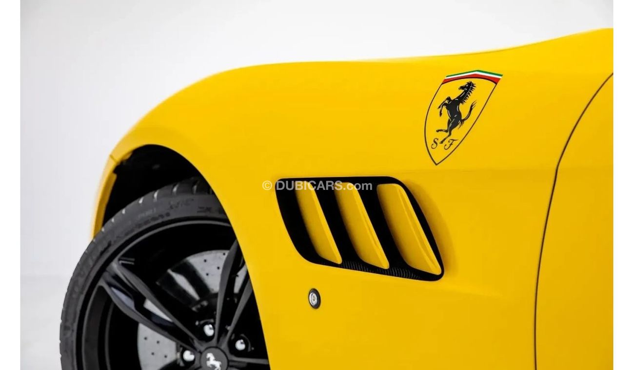 فيراري GTC4Lusso Std GCC Spec - With Warranty and Service Contract