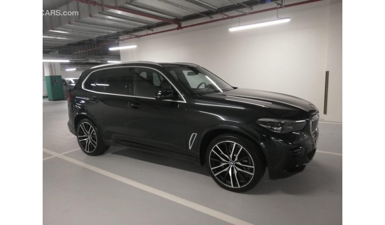 BMW X5 2023 M KIT X DRIVE I 40| Warranty | 15200 KM, Price dropped for fast sale