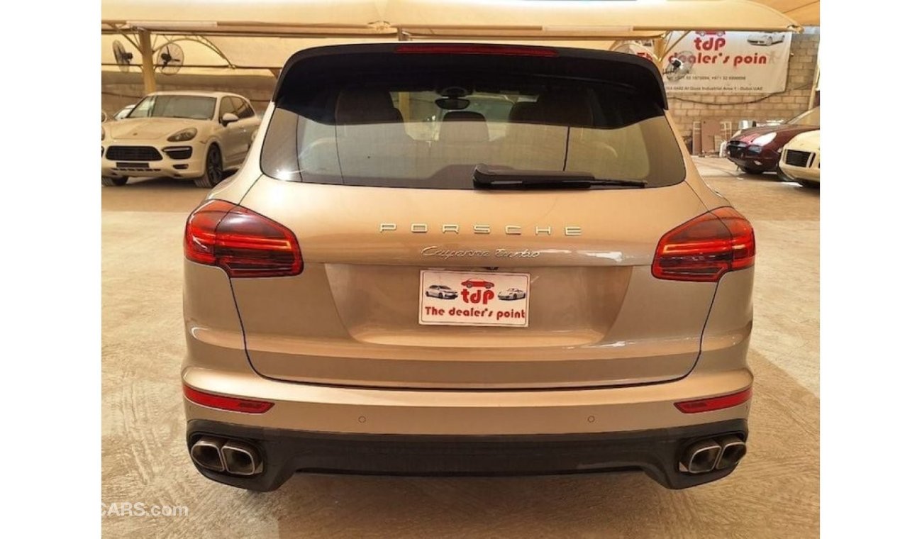 Porsche Cayenne Turbo PORSCHE CAYENNE TURBO 4.8L GCC 2015 WITH PADDLE SHIFT AND PANORAMIC ROOF IN EXCELLENT CONDITION