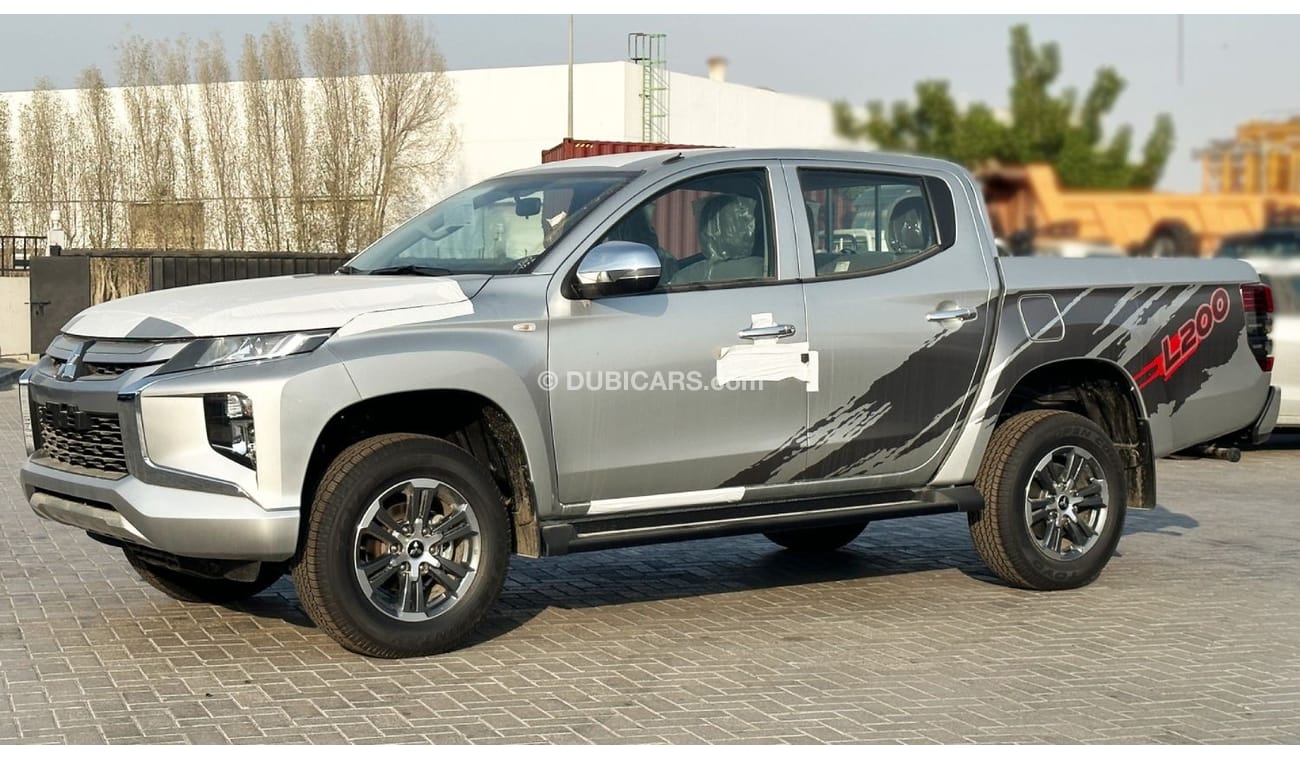 ميتسوبيشي L200 MITSUBISHI L200 2.4L P DC 4WD GLX 5MT