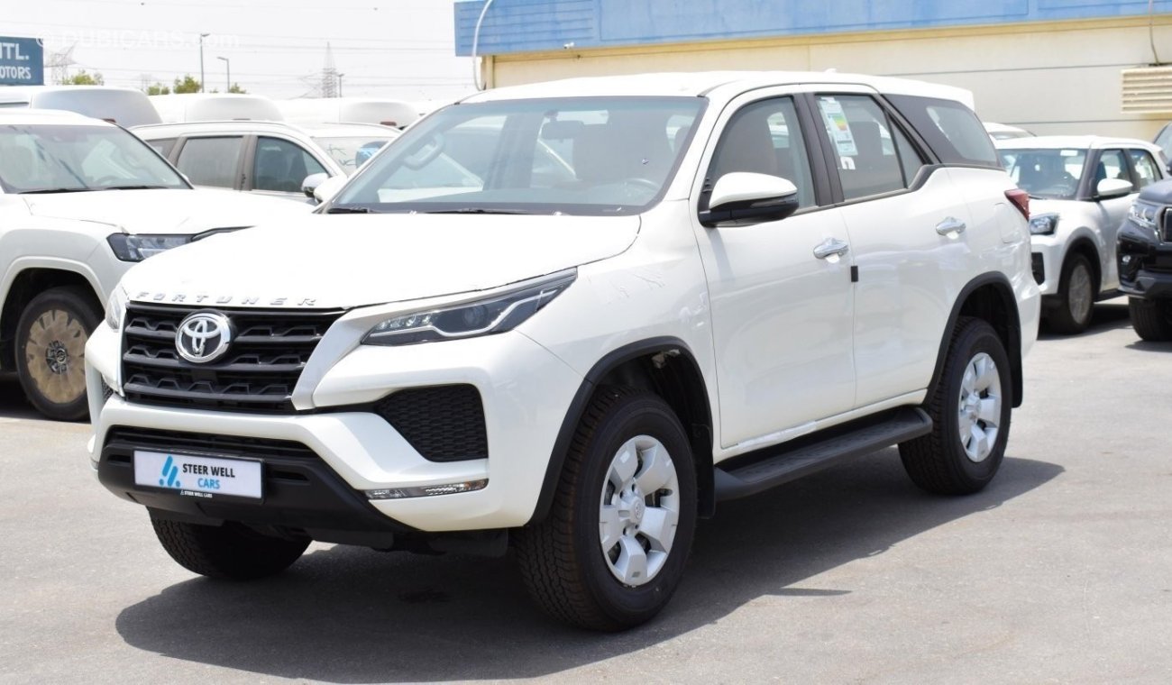 Toyota Fortuner 2022| 2.4L - DSL- E  A/T - 4X4  - FABRIC SEATS WITH GCC SPECS - EXPORT ONLY