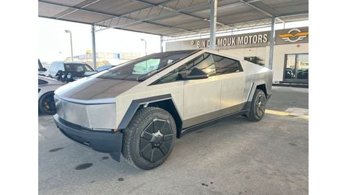 تسلا سايبرتراك Tesla Cybertruck Foundatation Series 2025 Model Year