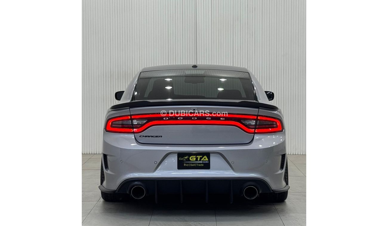 دودج تشارجر Daytona 5.7L (370 HP) 2017 Dodge Charger R/T Daytona 345 Hemi, Warranty, Full Dodge Service History,