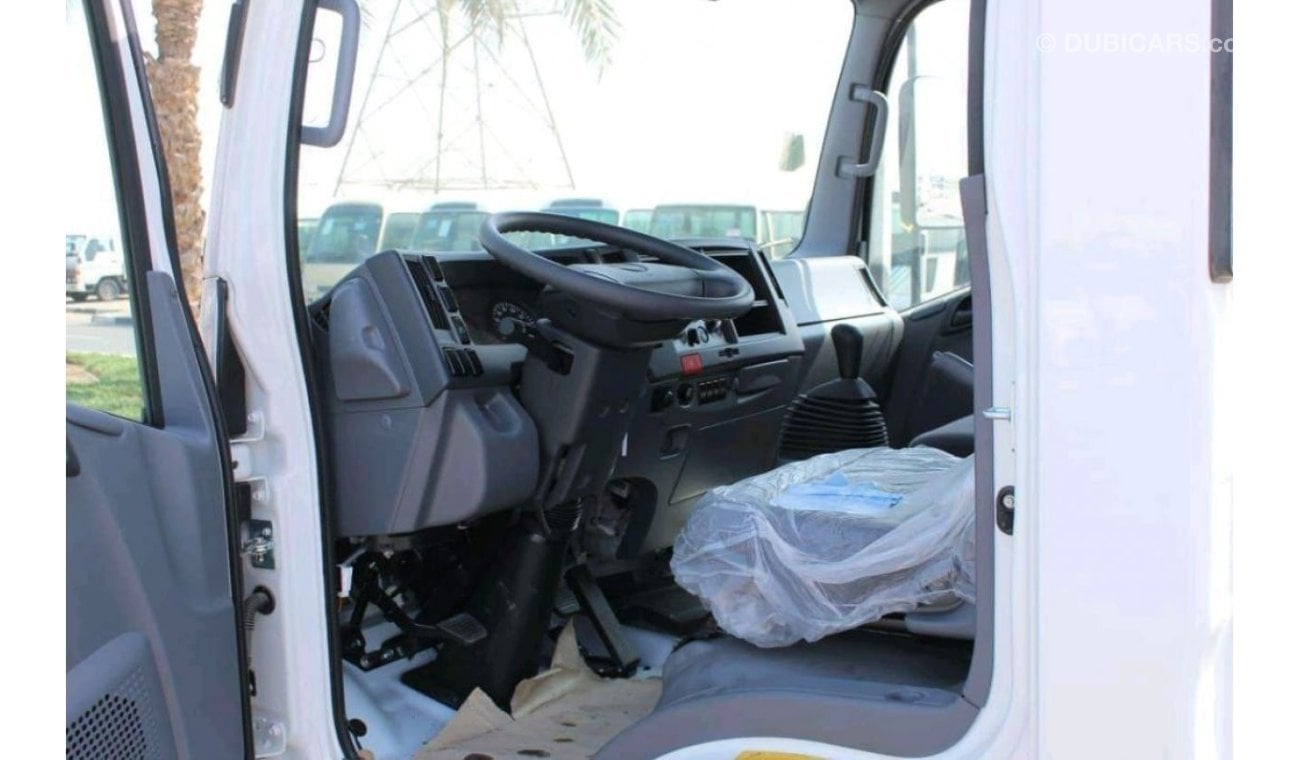 Isuzu NPR ISUZU NPR71 4.2L DSL ( 4 TON )