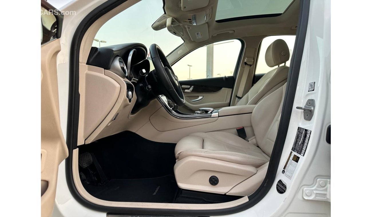 مرسيدس بنز GLC 300 35 Mercedes GLC 300 KIT AMG_American_2018_Excellent Condition _Full option