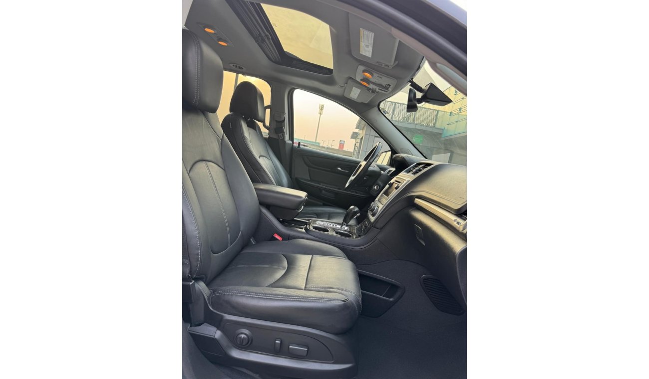 GMC Acadia SLT GMC ACADIA 2016 MODEL GCC