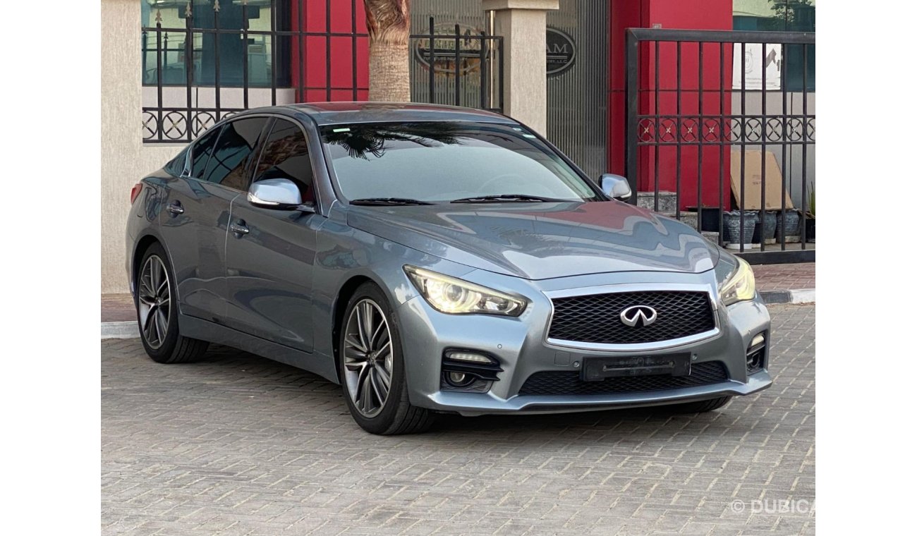 إنفينيتي Q50 ريد سبورت 400