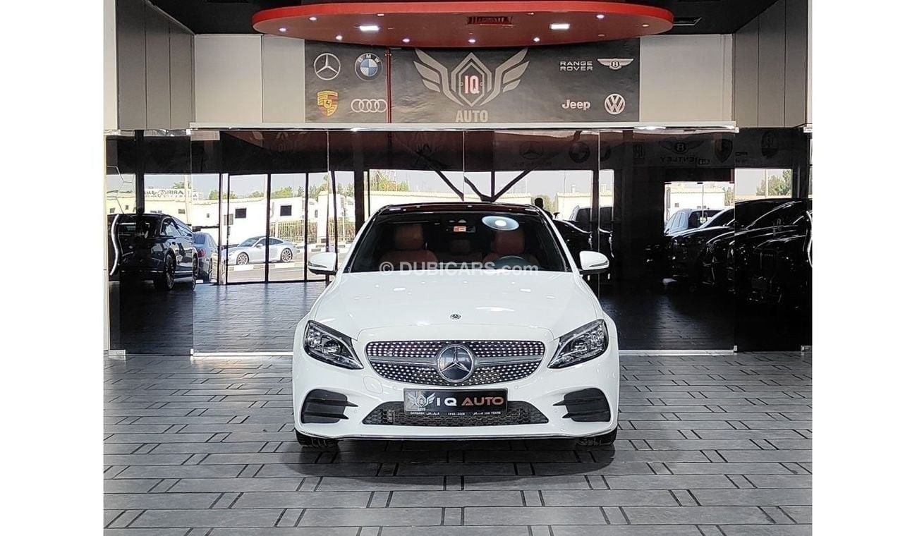 Mercedes-Benz C200 AMG Pack AED 1,900 P.M | 2019 MERCEDES-BENZ C200 AMG KIT | UNDER WARRANTY | FSH | FULL PANORAMIC VIE