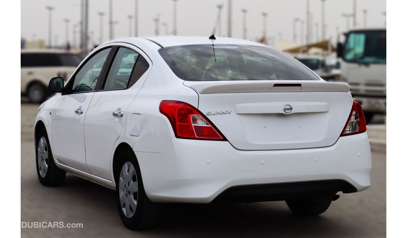 نيسان صني Nissan sunny 1.5L 2021 GCC accident free in excellent condition 640 P.M