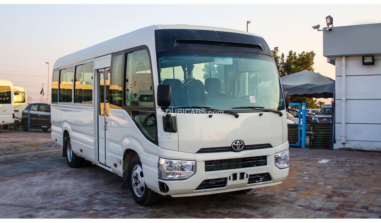 Toyota Coaster 4.2L MT 2022