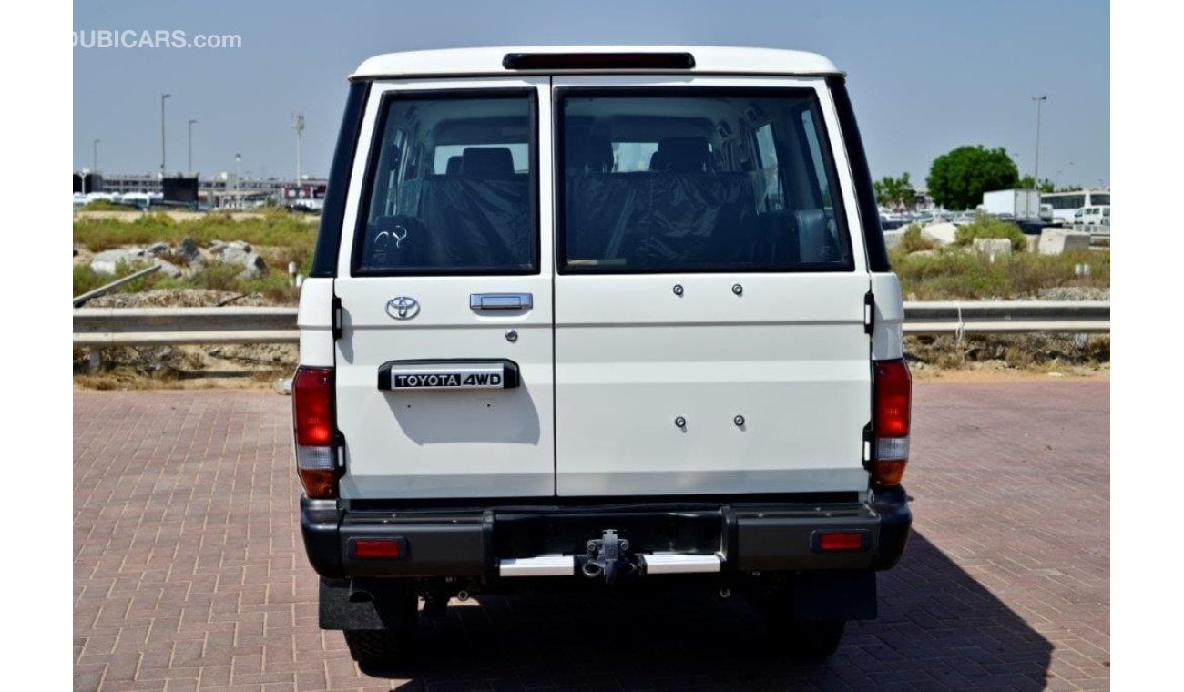 تويوتا لاند كروزر هارد توب 2024 TOYOTA LAND CRUISER 76 HARDTOP V6 4.2L DIESEL 4WD 9-SEATER MT