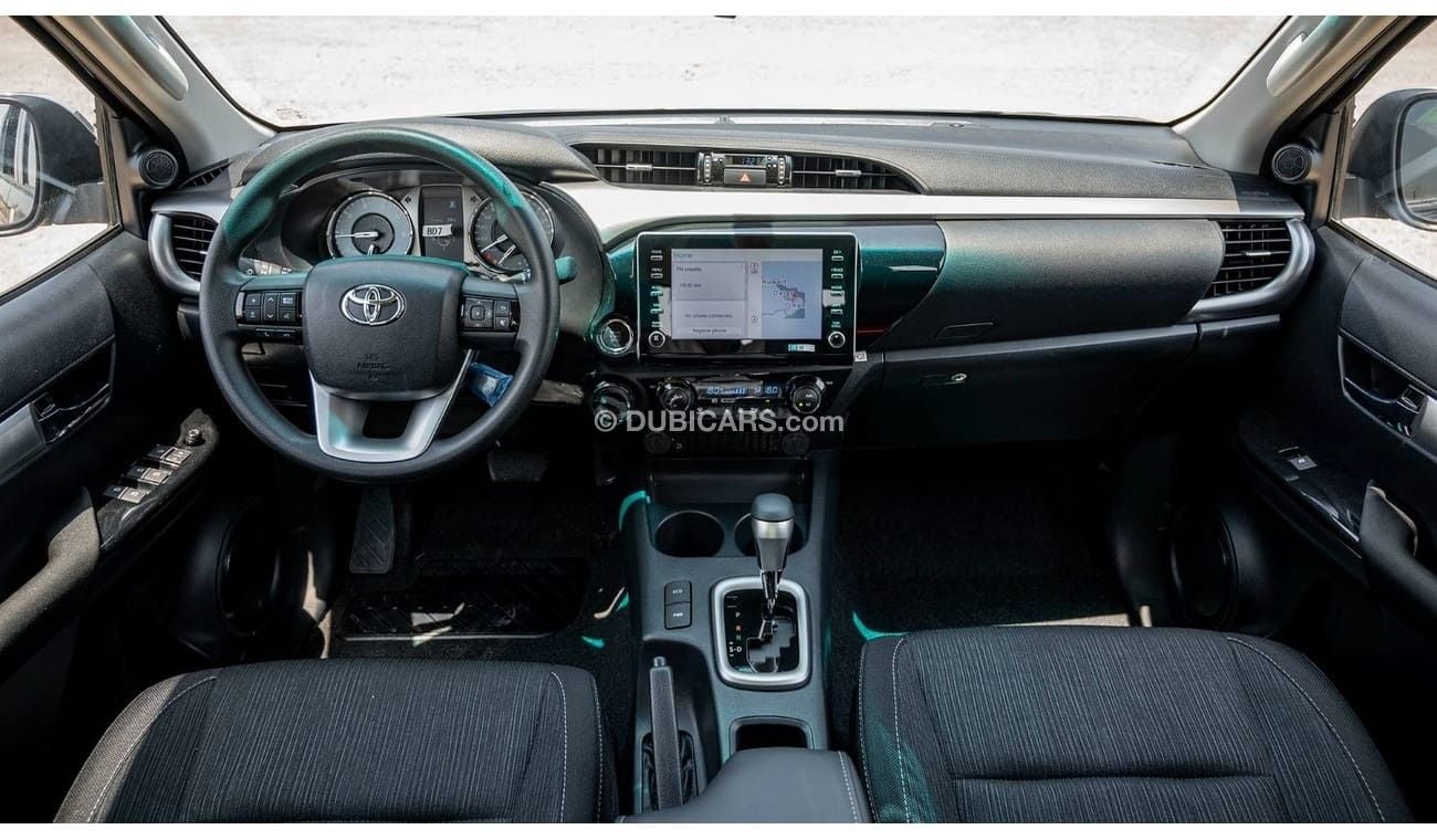 تويوتا هيلوكس Toyota Hilux 2.4L diesel AT full option 2024