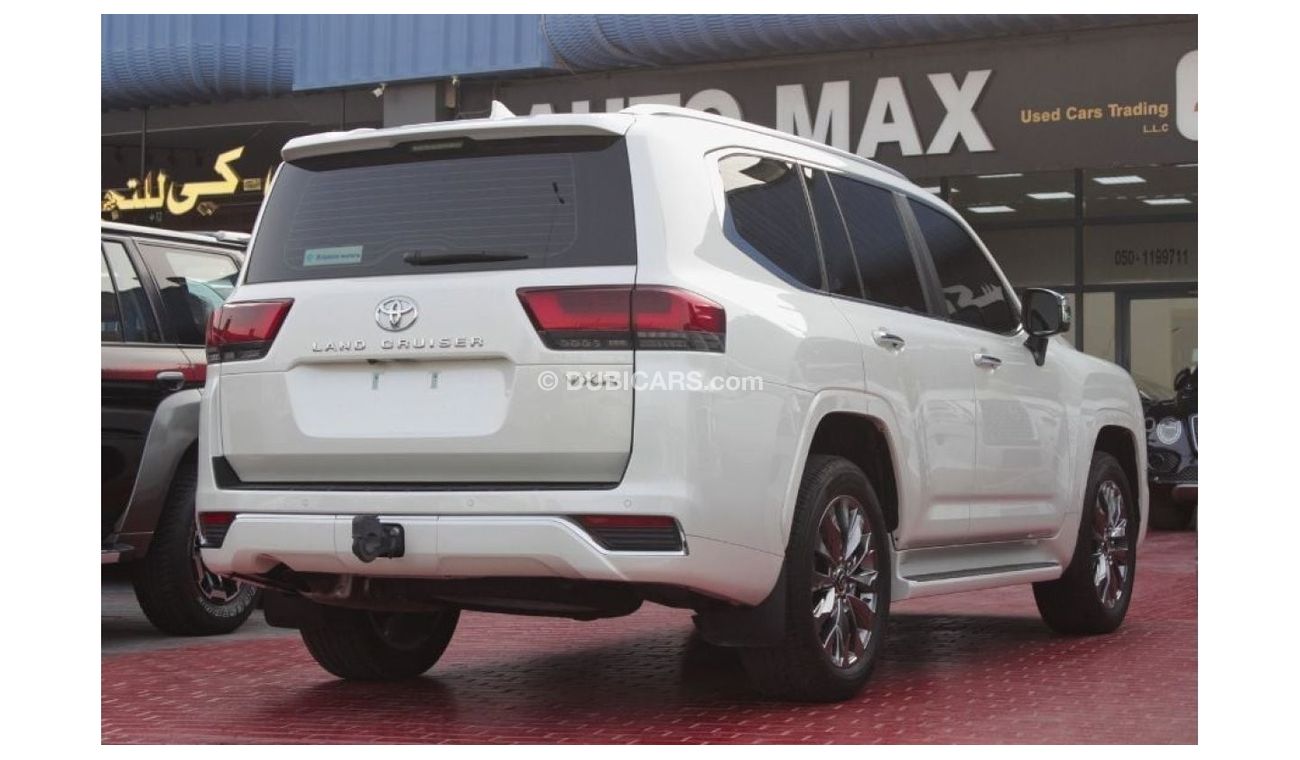 Toyota Land Cruiser VXR V6 4.0L, GCC, UNDER WARRANTY FROM LOCAL DEALER