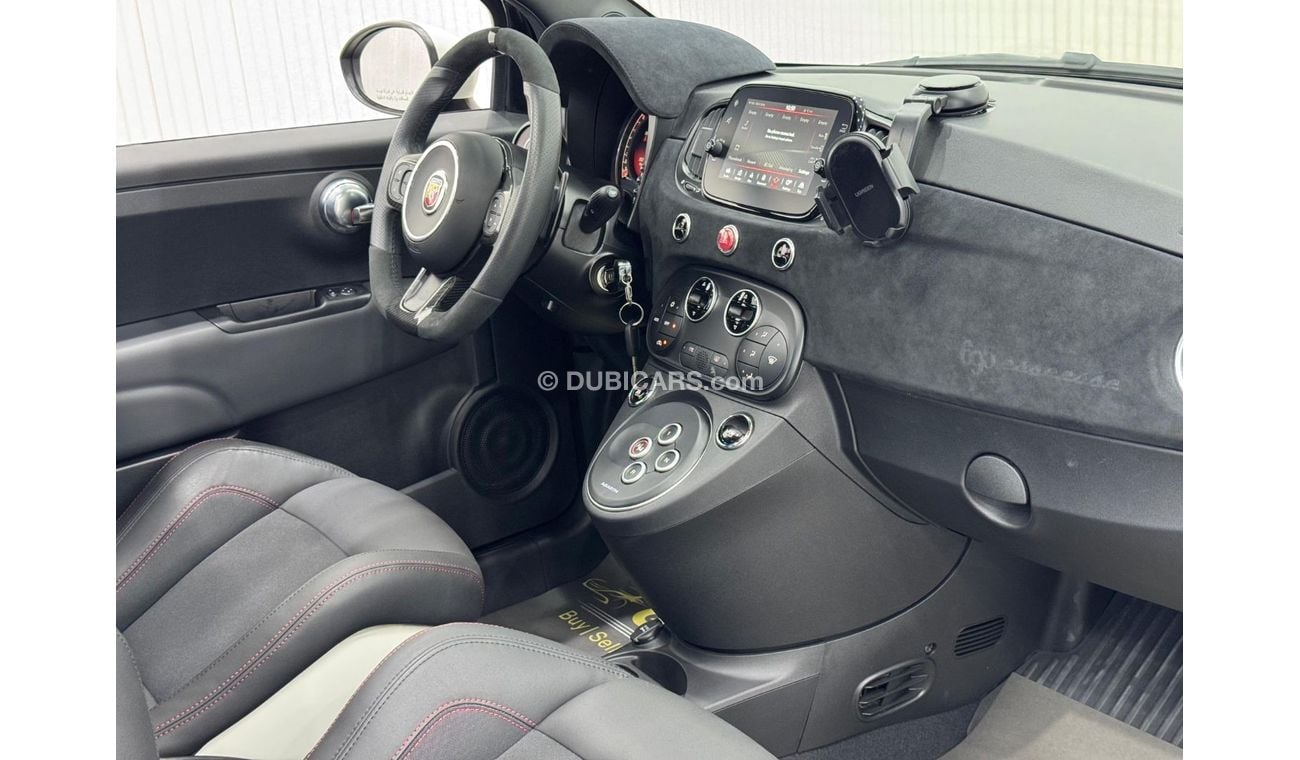 Abarth 695 Esseesse Limited Edition 2022 Fiat Abarth 695 Esseesse Limited Edition, 2027 Fiat Warranty, Excellen