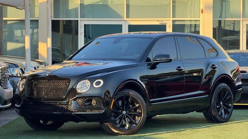 بنتلي بينتايجا EWB Bentley Bentayga Gulf 2017 V12 Agency checks Agency paint In agency condition