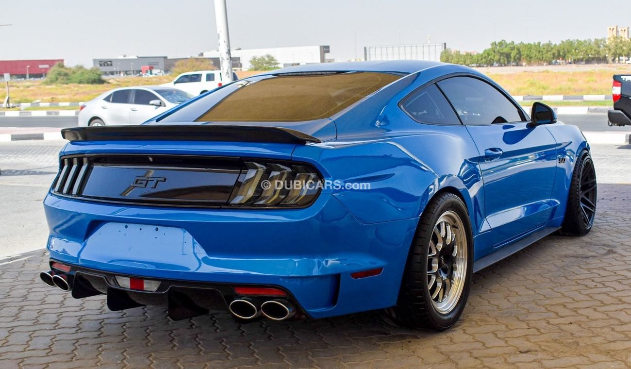 Ford Mustang GT 5.0 L