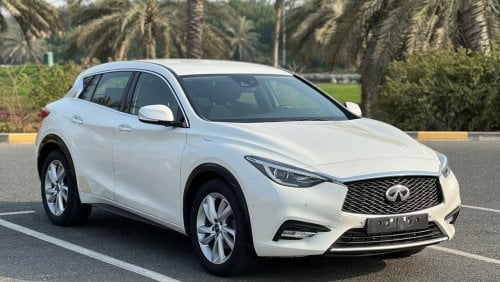 Infiniti Q30 Comfort