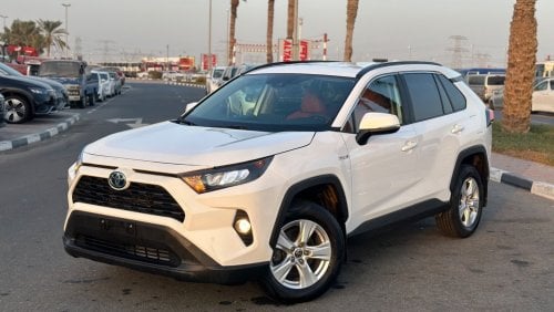 Toyota RAV4 LE TOYOTA RAV4 Hybrid