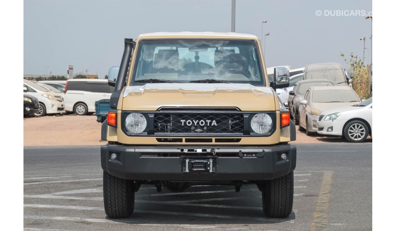 تويوتا لاند كروزر 70 TOYOTA LAND CRUISRER 79 2.8L 4WD 4DOOR DOUBLE CAB DIESEL PICKUP 2024