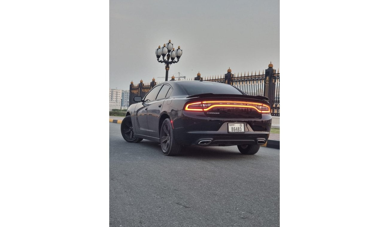 Dodge Charger SXT 3.6 V6 2016 (NON ACCIDENTAL ORIGINAL PAINT) GCC SPECS