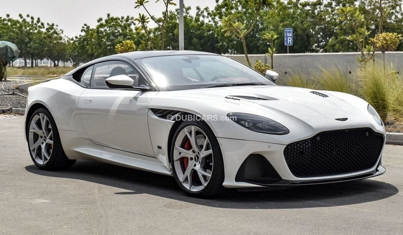 Aston Martin DBS Superleggera 2019 - Superleggra - GCC - 2700KMs Only - Under Warranty