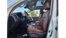 Toyota Land Cruiser VXR 5.7L 4WD