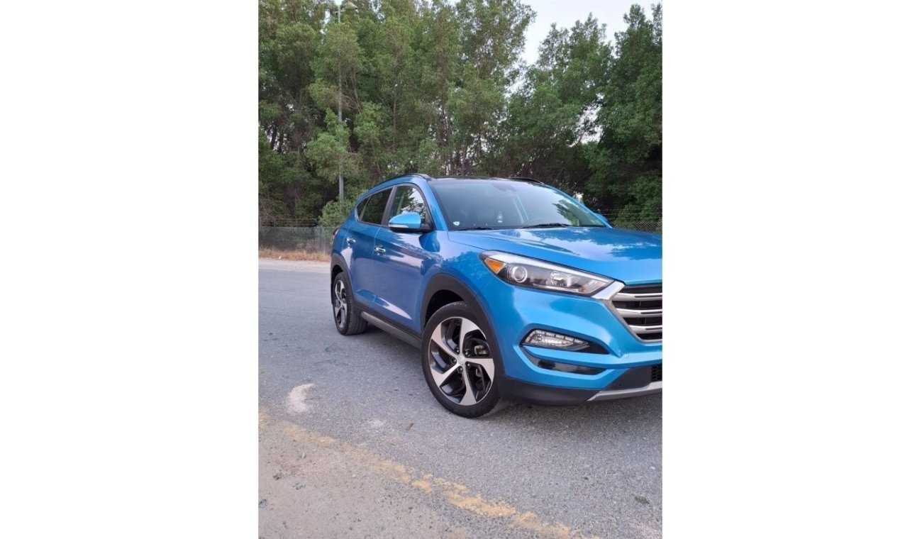 Hyundai Tucson GLS Plus Tucson, American import, accident-free, unpainted, full specifications, panoramic, full spe