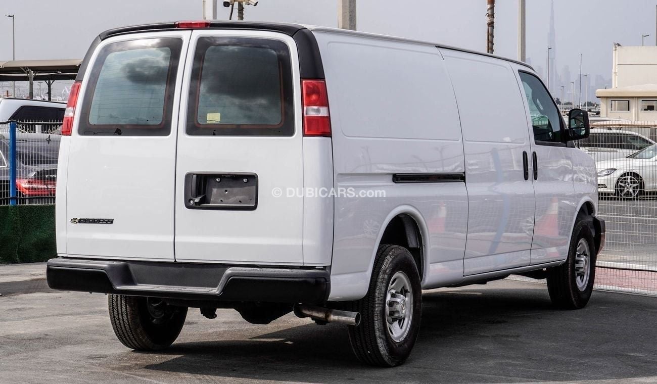 Chevrolet Express Cargo 6.6L Petrol Extended (Long)