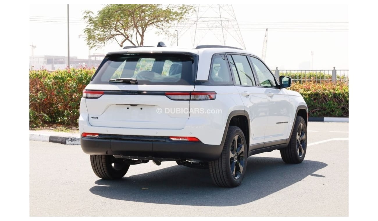 جيب جراند شيروكي Altitude 3.6L SUV 4WD GCC 2023