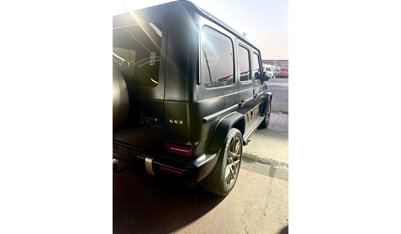 مرسيدس بنز G 63 AMG Black Edition (Limited)