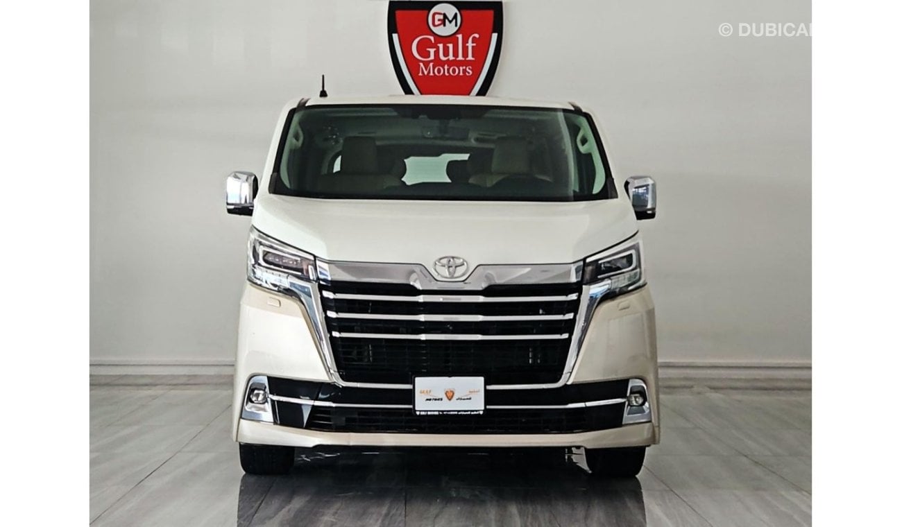 تويوتا جرافينا 2020 Toyota Granvia Premium - GCC - Excellent Condition