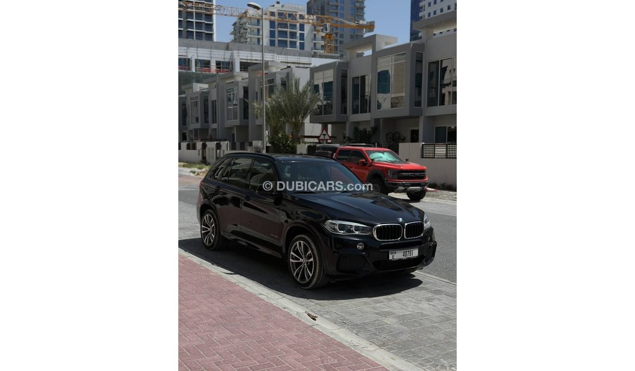 بي أم دبليو X5 35i Executive 3.0L (7 Seater)