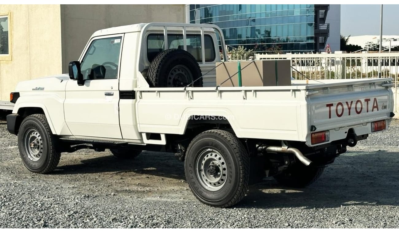 تويوتا لاند كروزر بيك آب Toyota/LC79 DSL SC 4.2L /0AEH5 3 seater 2 AIRBAG & ABS NEW FACE MT( for export only )