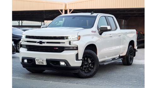 Chevrolet Silverado RST